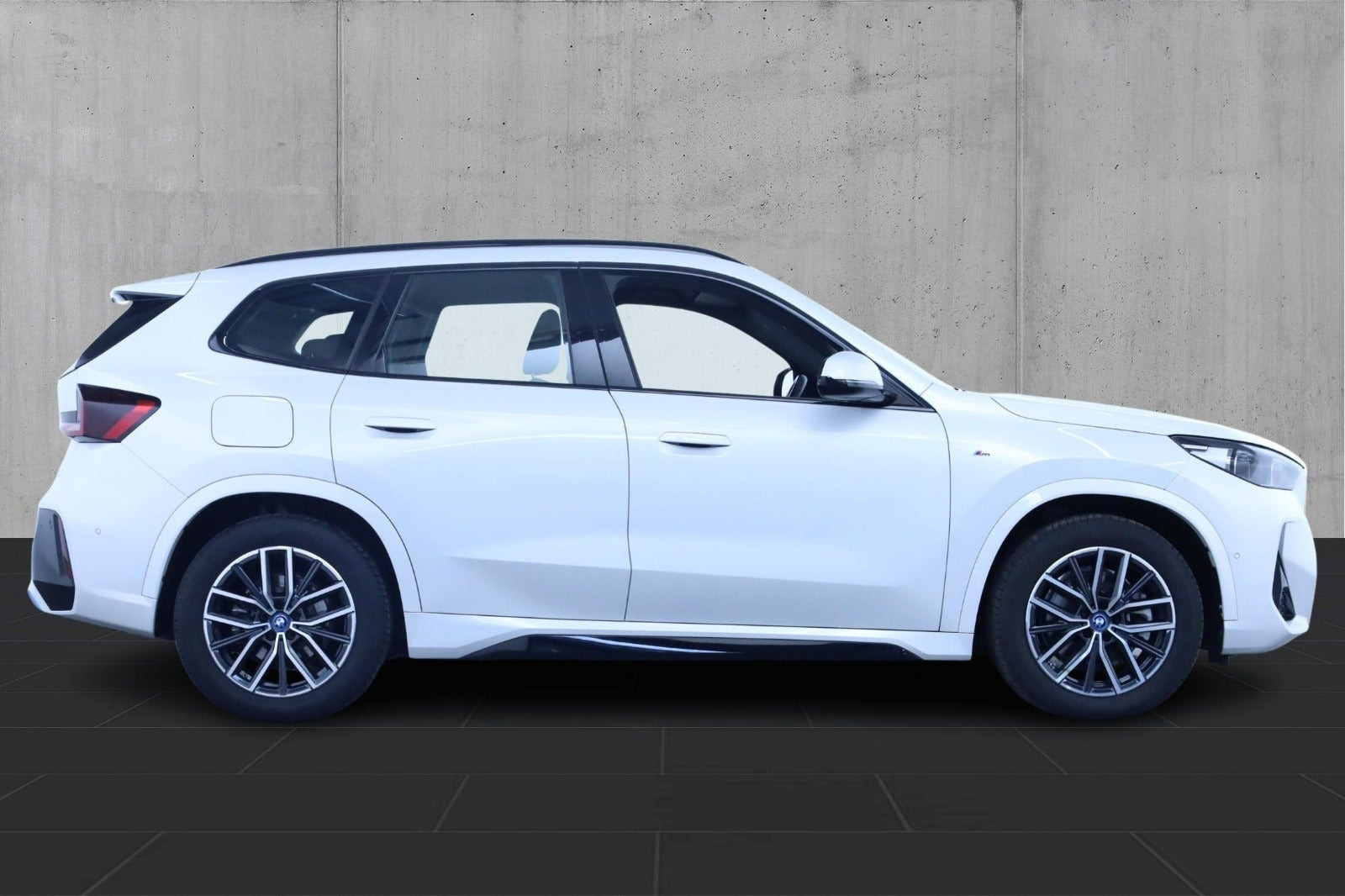 undefined BMW iX1 fra 2023