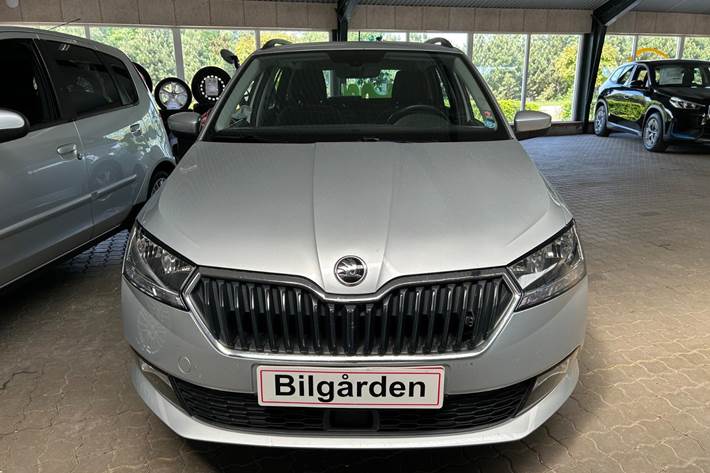 Sølv Skoda Fabia fra 2021
