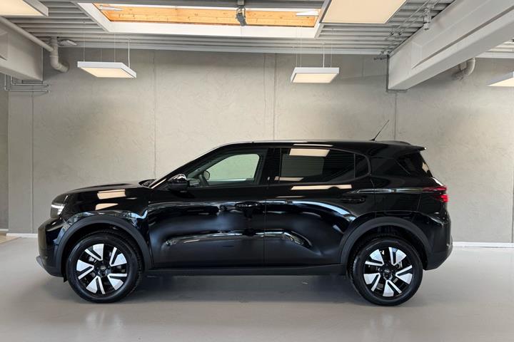 Sort Opel Frontera fra 2025