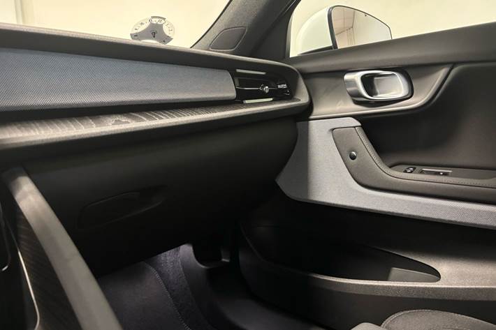 Hvid Polestar 2 fra 2023