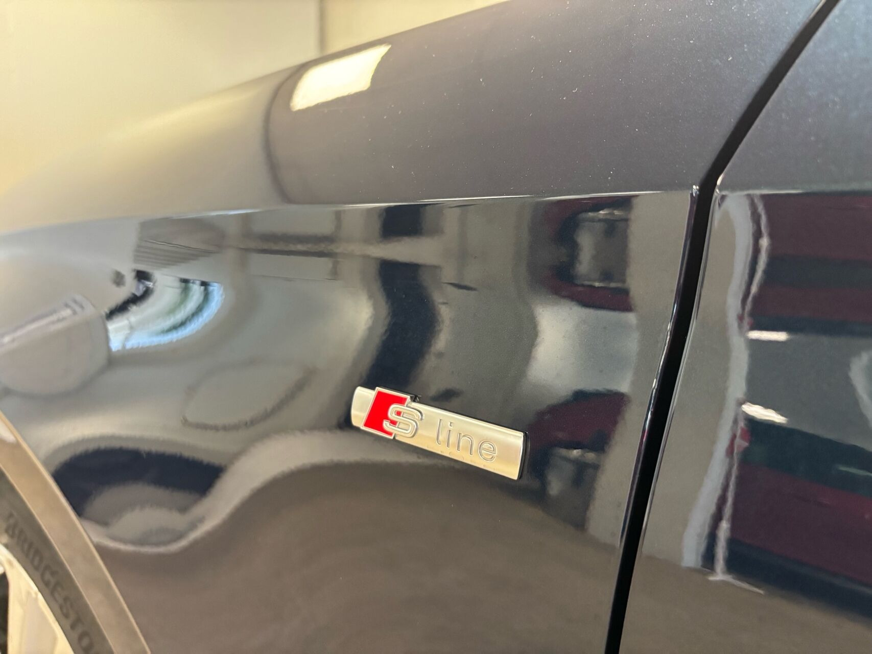 Blå Audi A3 fra 2019