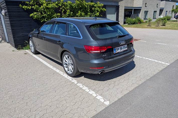 undefined Audi A4 fra 2017