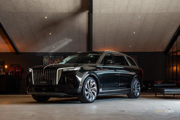Sort Hongqi E-HS9 fra 2023