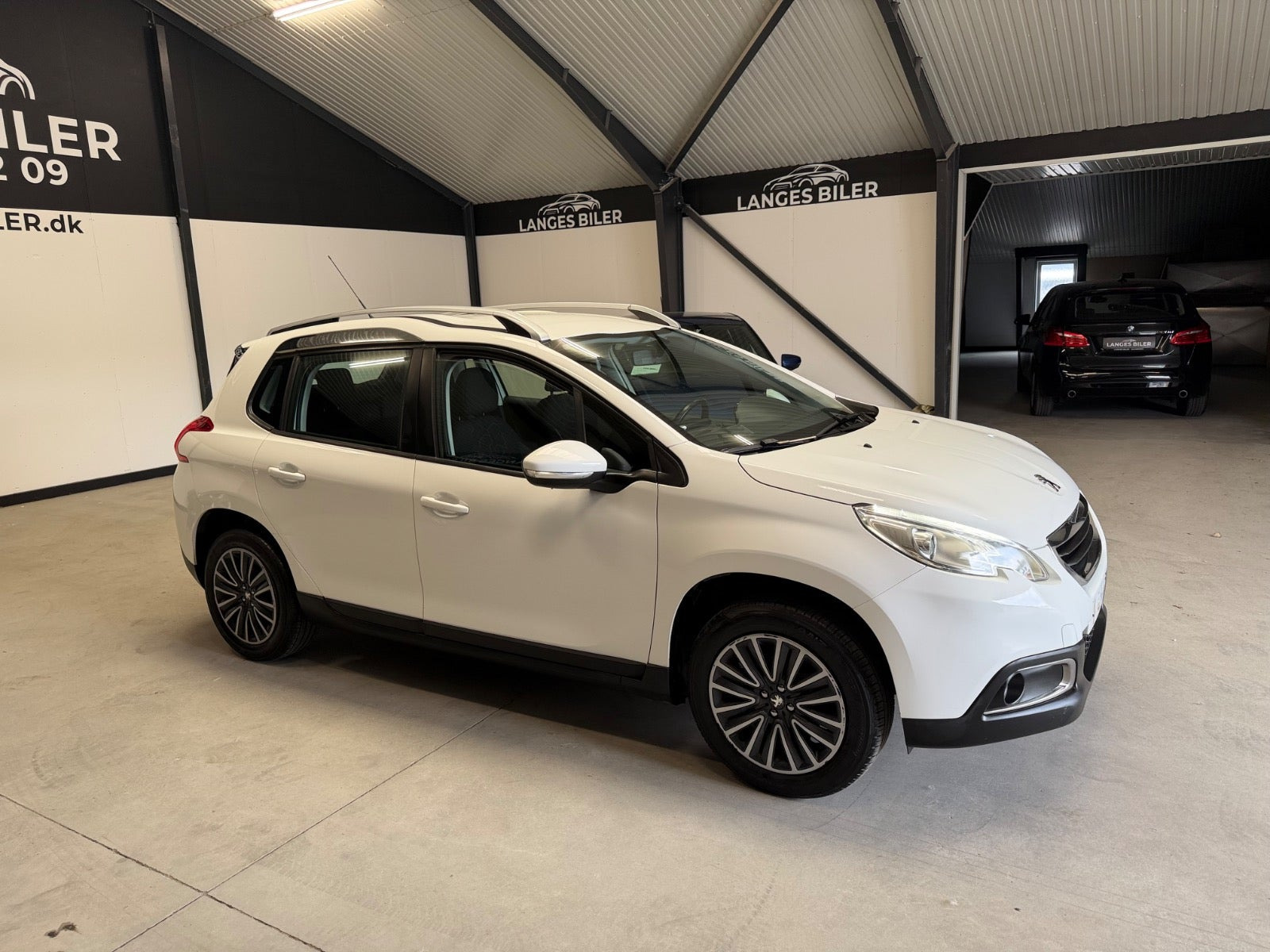 Hvid Peugeot 2008 fra 2014