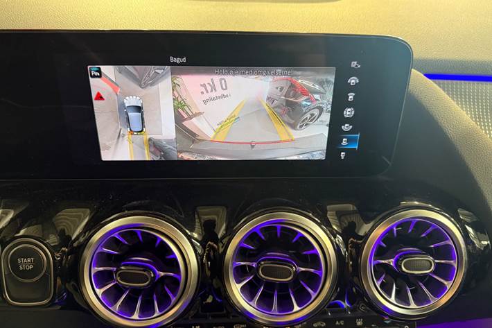 Sort Mercedes EQA250 fra 2023