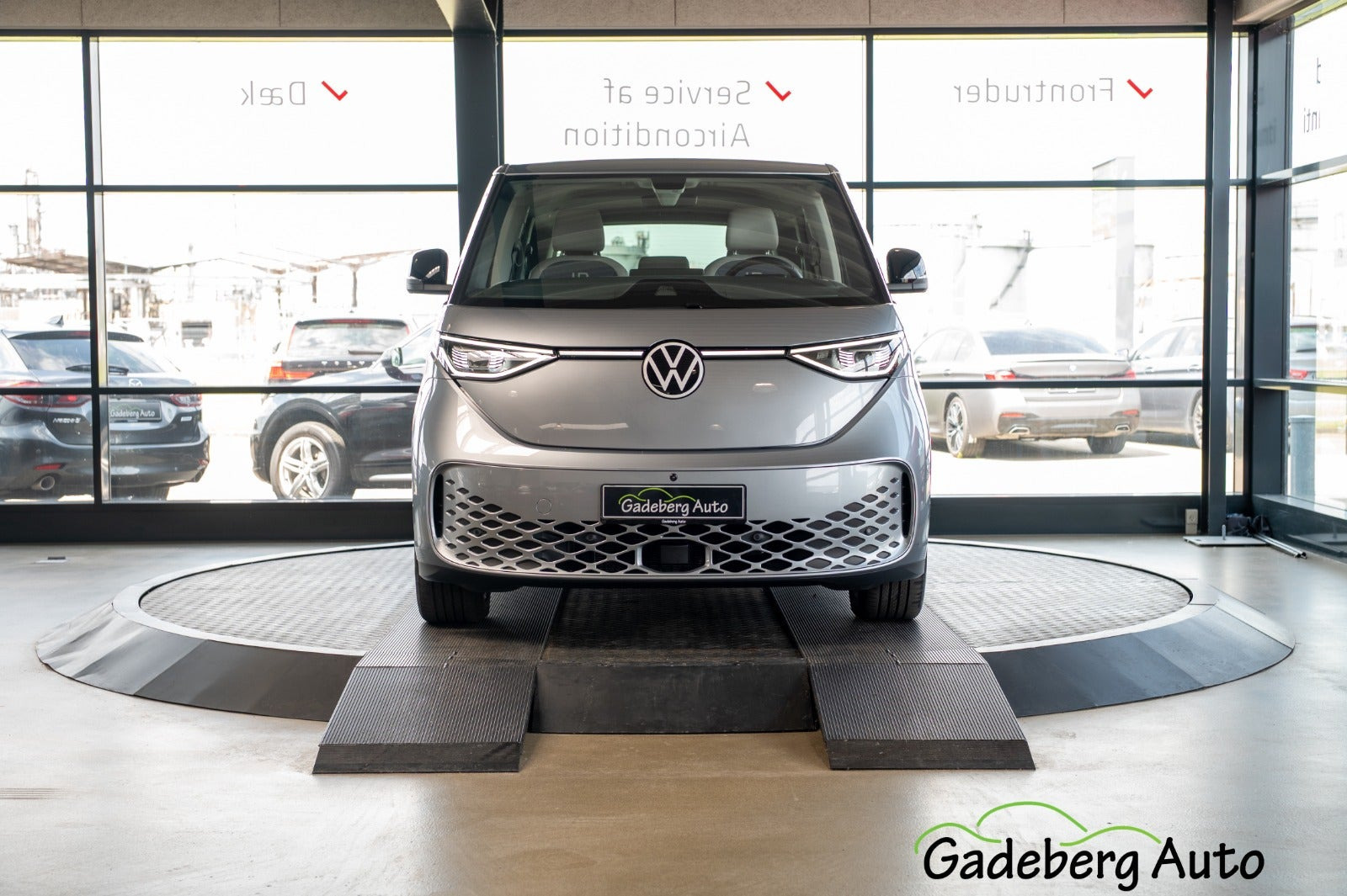 Sølv VW ID.Buzz fra 2024