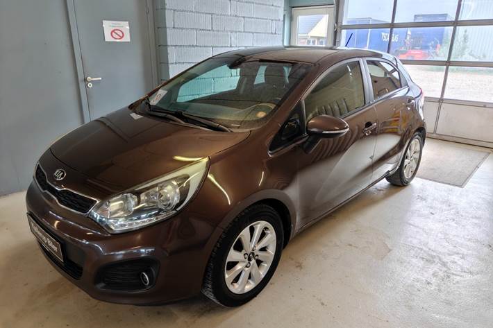 undefined Kia Rio fra 2013