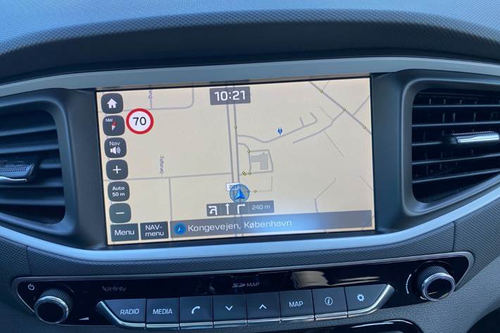 Blå Hyundai Ioniq fra 2017