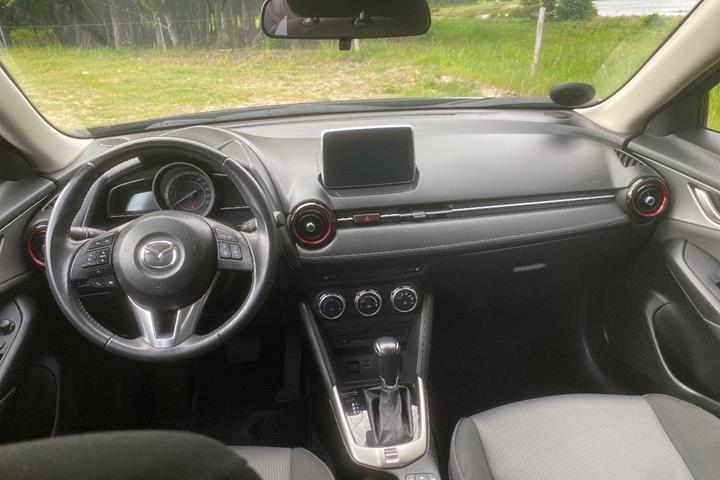 Grå Mazda CX-3 fra 2015