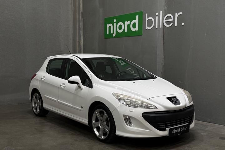 undefined Peugeot 308 fra 2010 set udefra