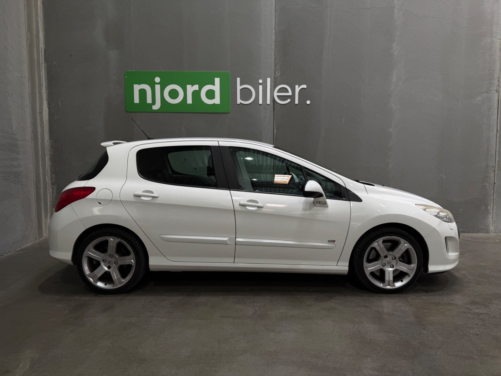 undefined Peugeot 308 fra 2010