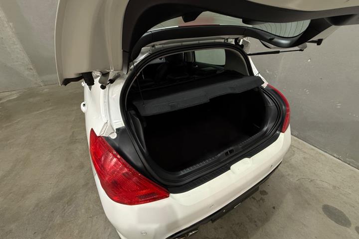undefined Peugeot 308 fra 2010