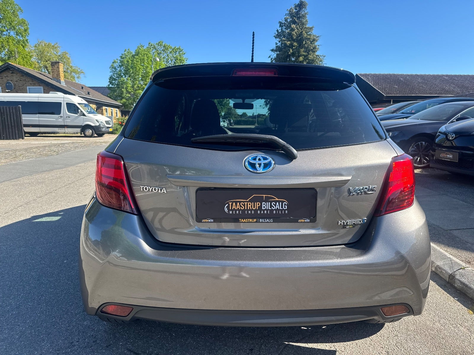 undefined Toyota Yaris fra 2015