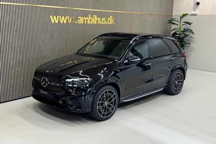 Sort Mercedes GLE350 de fra 2024