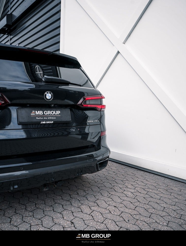 Sort BMW X5 fra 2020
