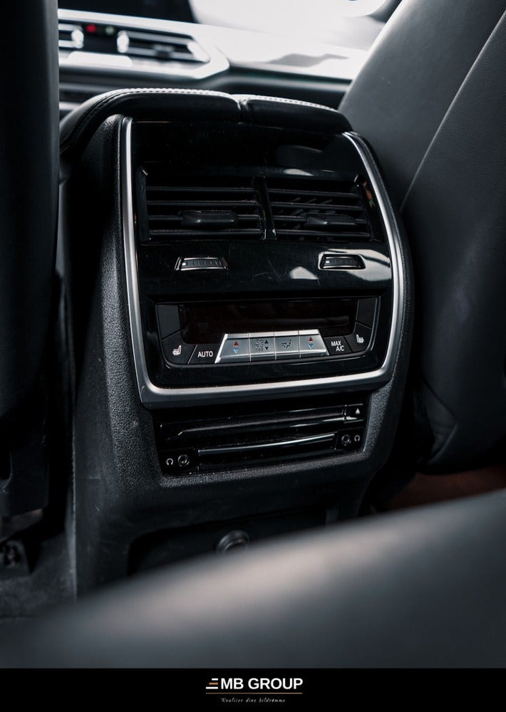 Sort BMW X5 fra 2020