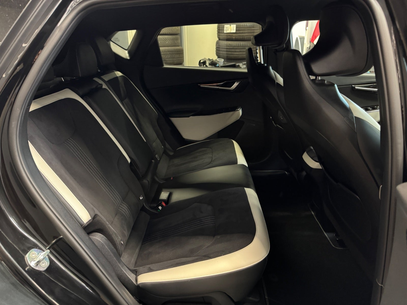 Sort Kia EV6 fra 2022