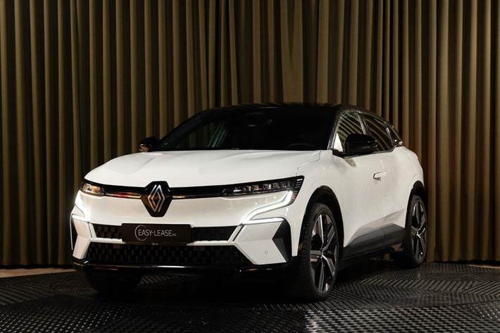 Grå Renault Megane E-Tech fra 2023