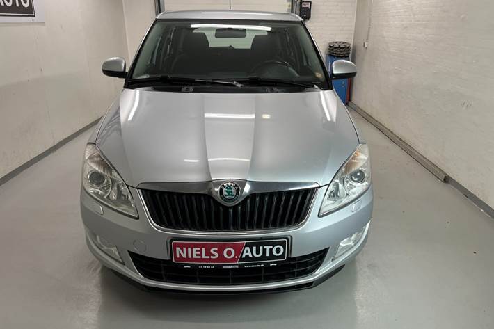 Sølv Skoda Fabia fra 2013