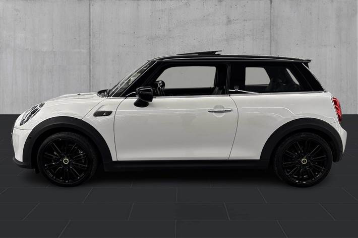 Hvid Mini Cooper SE fra 2023