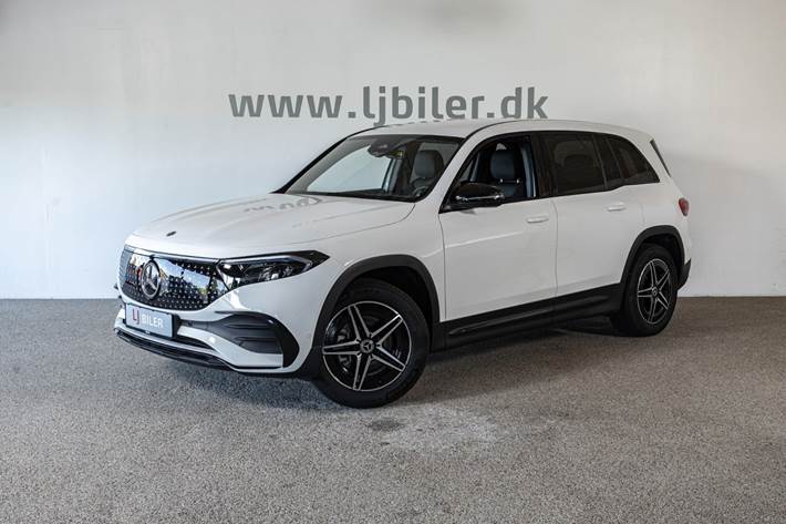 Hvid Mercedes EQB250+ fra 2024 set udefra