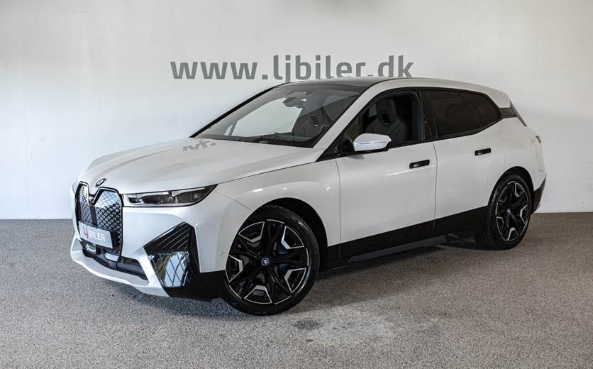 BMW iX xDrive40 Sport