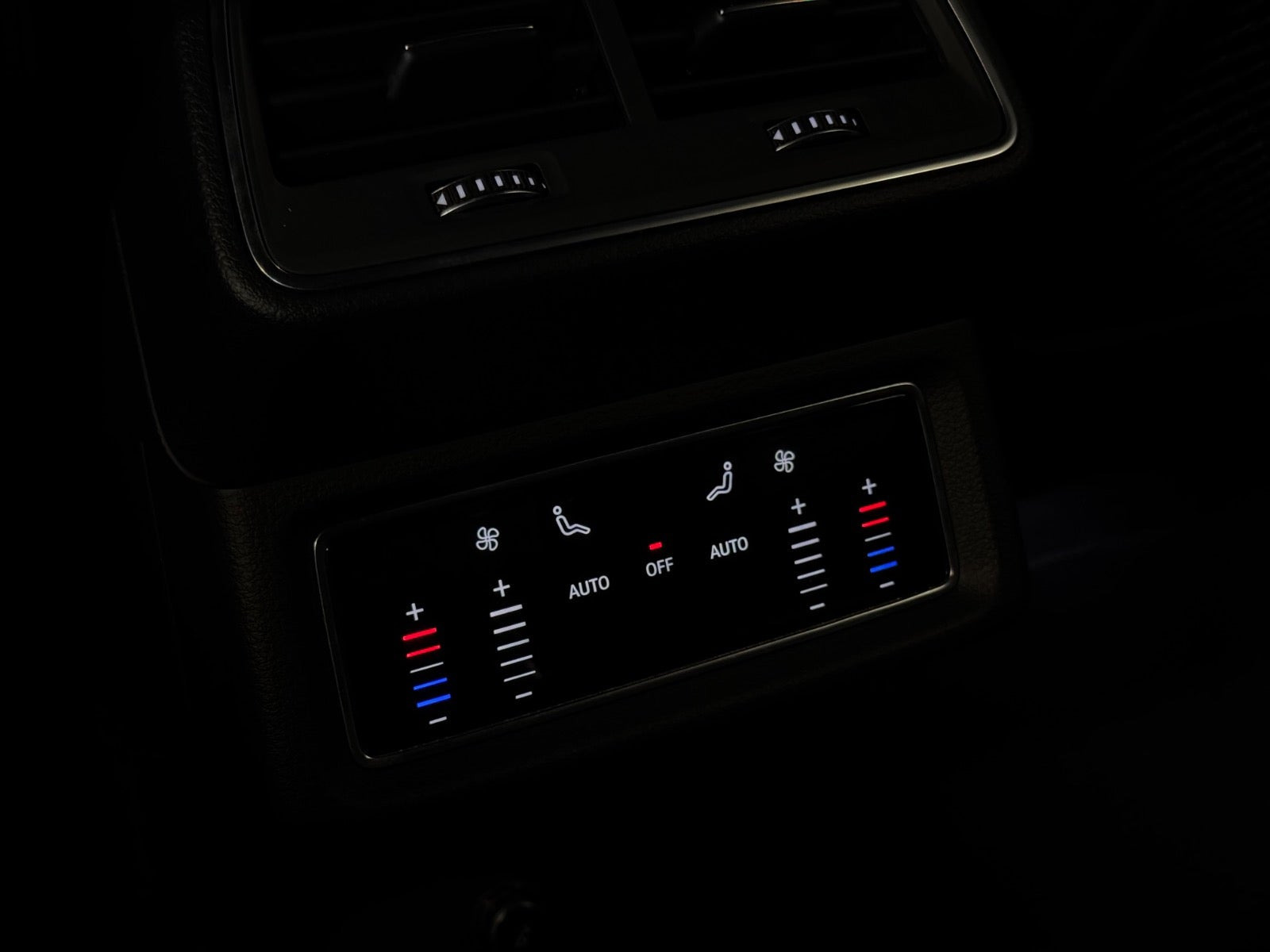 Sort Audi e-tron fra 2022