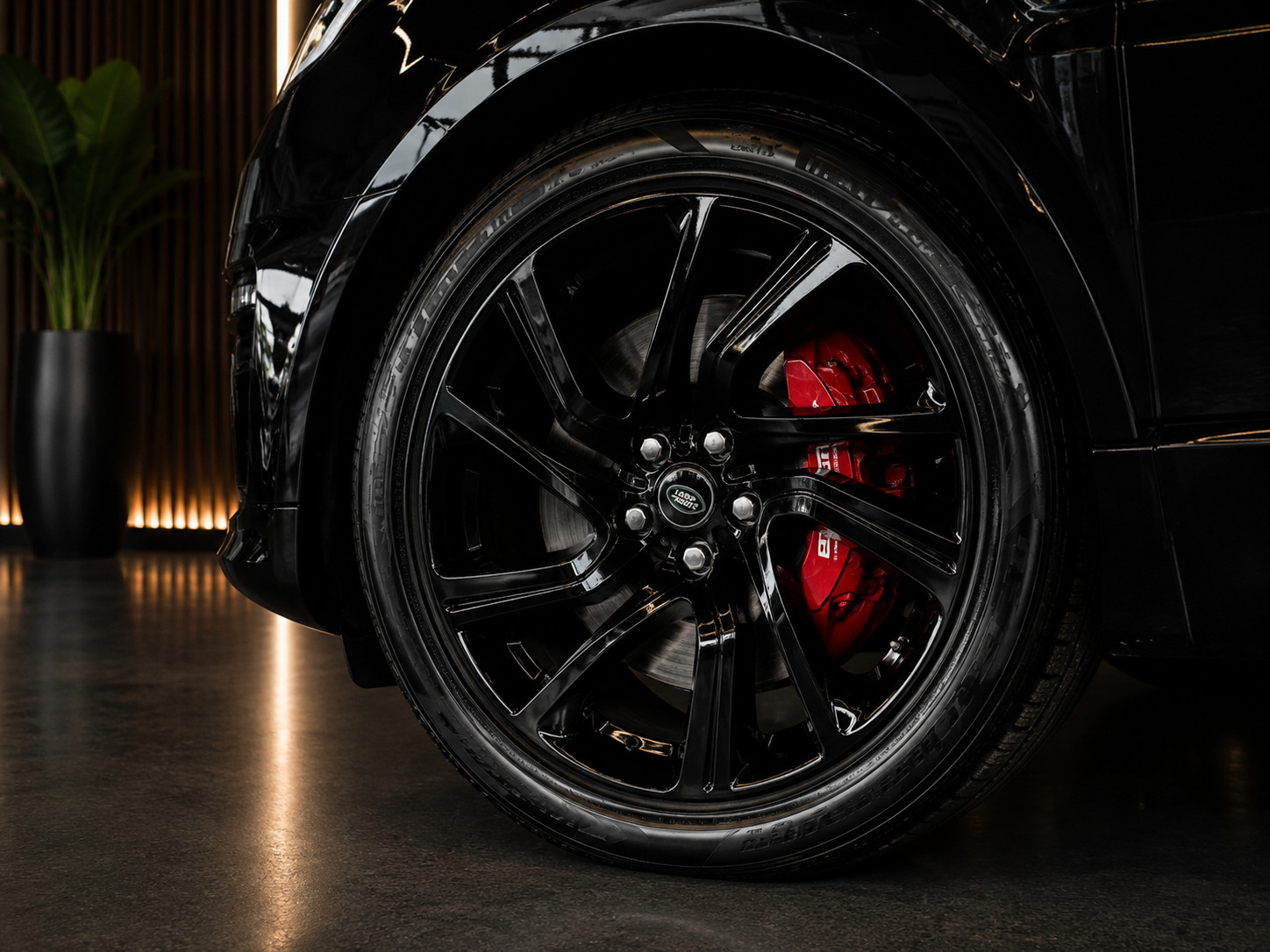 Sort Land Rover Range Rover sport fra 2018