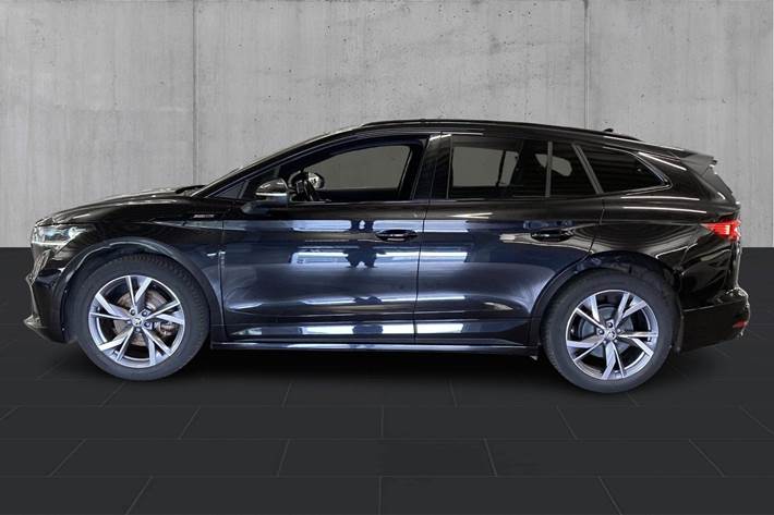 Sort Skoda Enyaq fra 2023