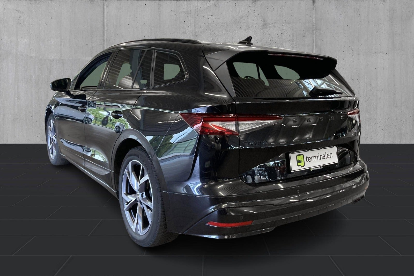 Sort Skoda Enyaq fra 2023