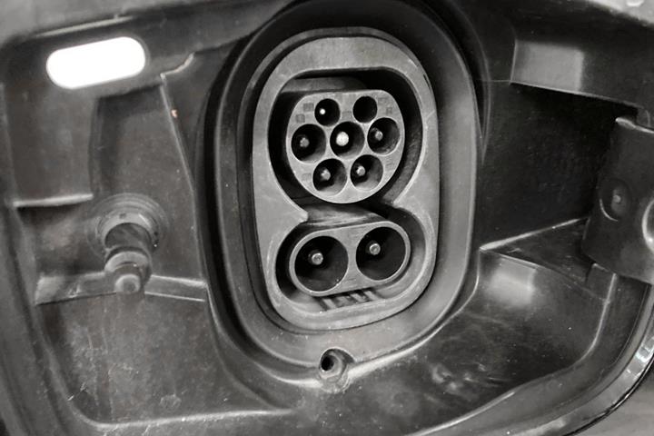 Sort Skoda Enyaq fra 2023
