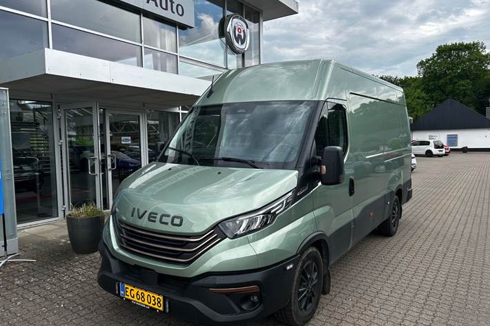 Grøn Iveco Daily fra 2025