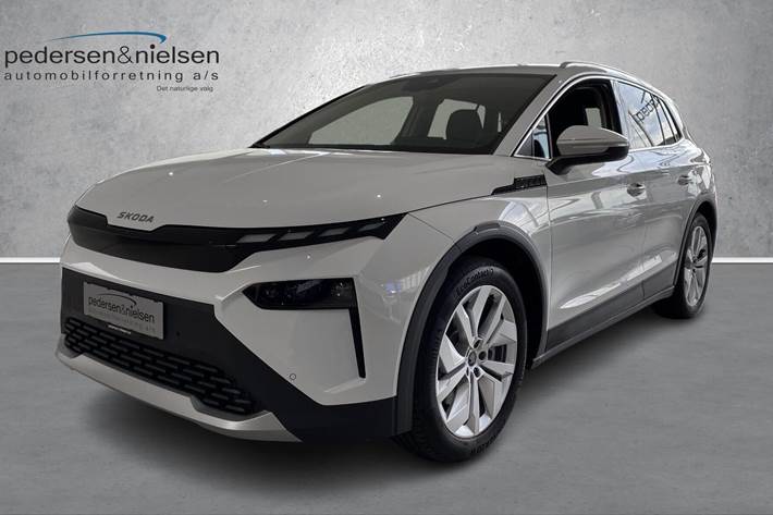 Hvid Skoda Elroq fra 2025 set udefra