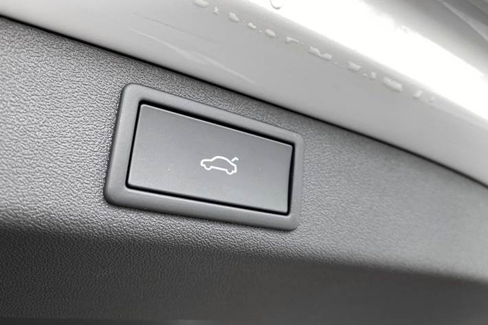 Hvid Skoda Elroq fra 2025