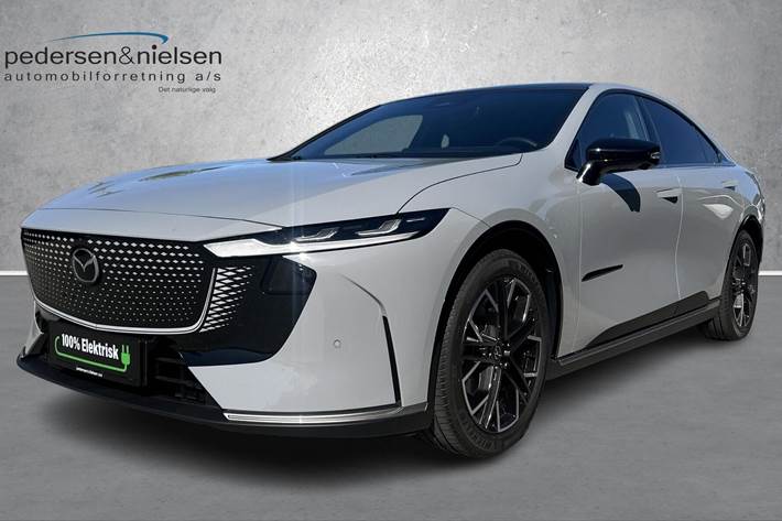 Grå Mazda 6e fra 2026