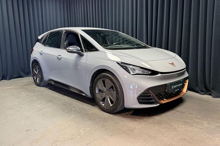 Grå Cupra Born fra 2024