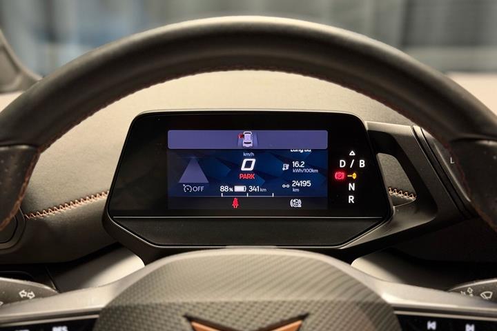 Grå Cupra Born fra 2024