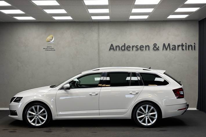 Sølv Skoda Octavia fra 2018