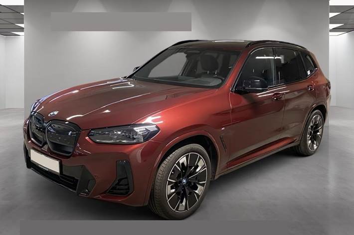 Rød BMW iX3 fra 2023