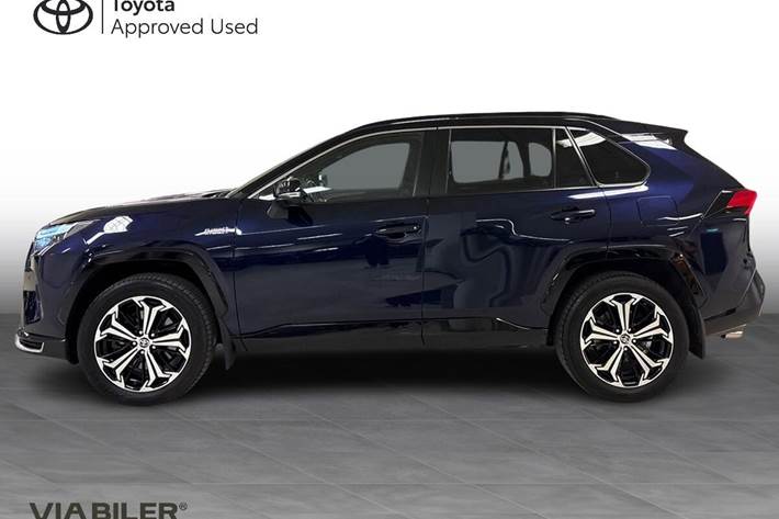 Blå Toyota RAV4 Plug-in fra 2022