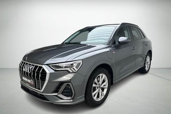 Grå Audi Q3 fra 2021