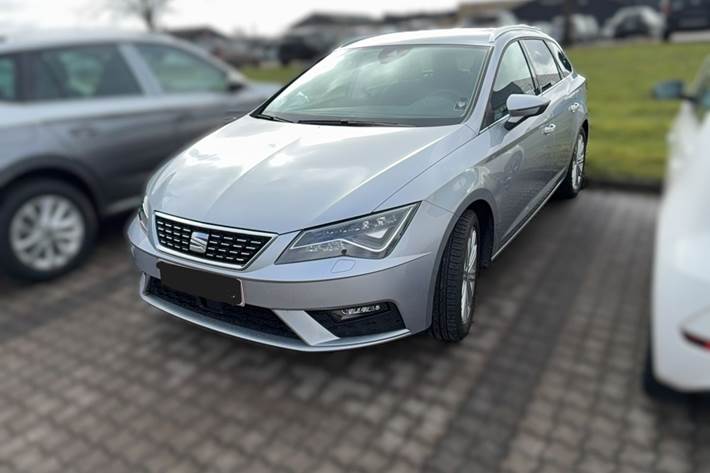 Sølv Seat Leon fra 2019