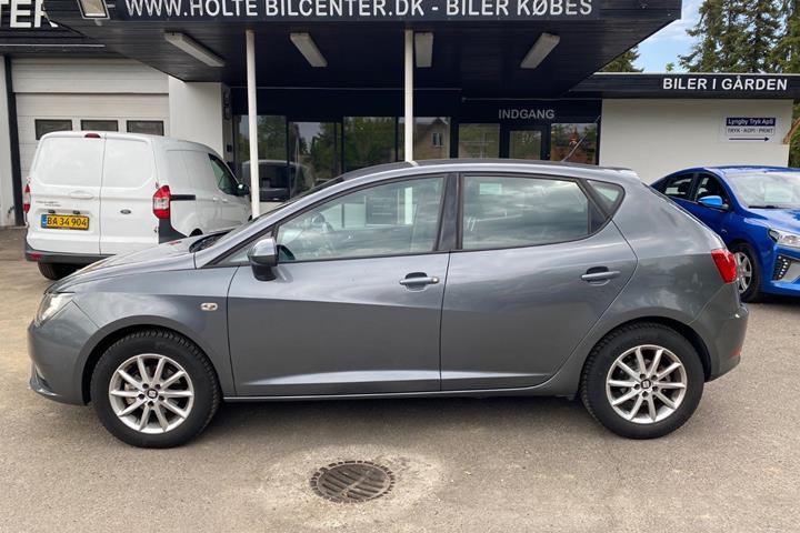Grå Seat Ibiza fra 2014