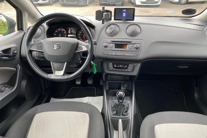 Grå Seat Ibiza fra 2014