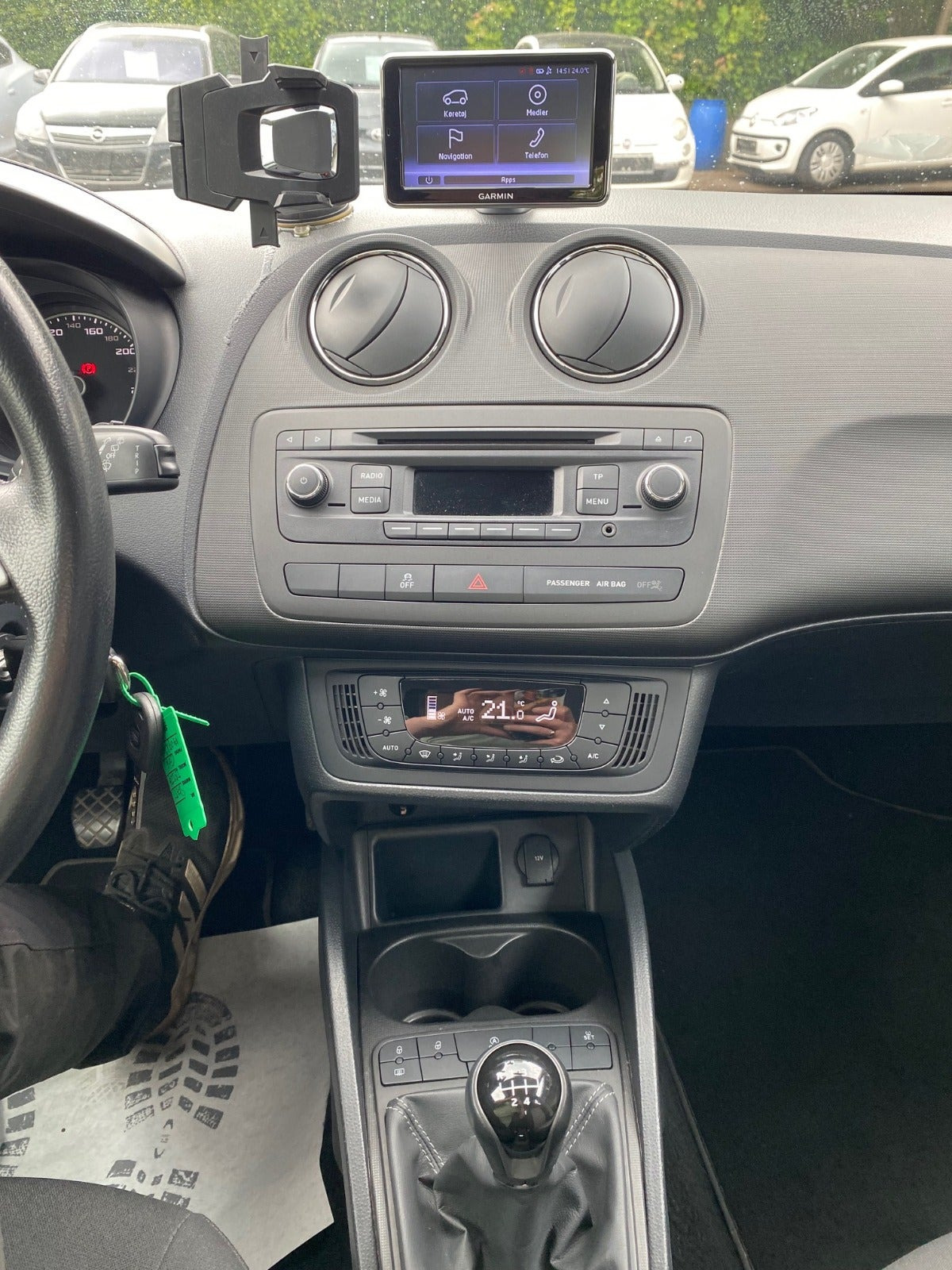 Grå Seat Ibiza fra 2014