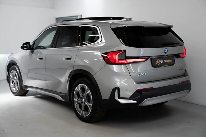 undefined BMW iX1 fra 2024