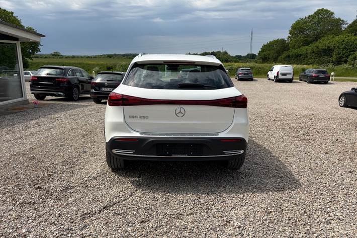undefined Mercedes EQA250 fra 2025