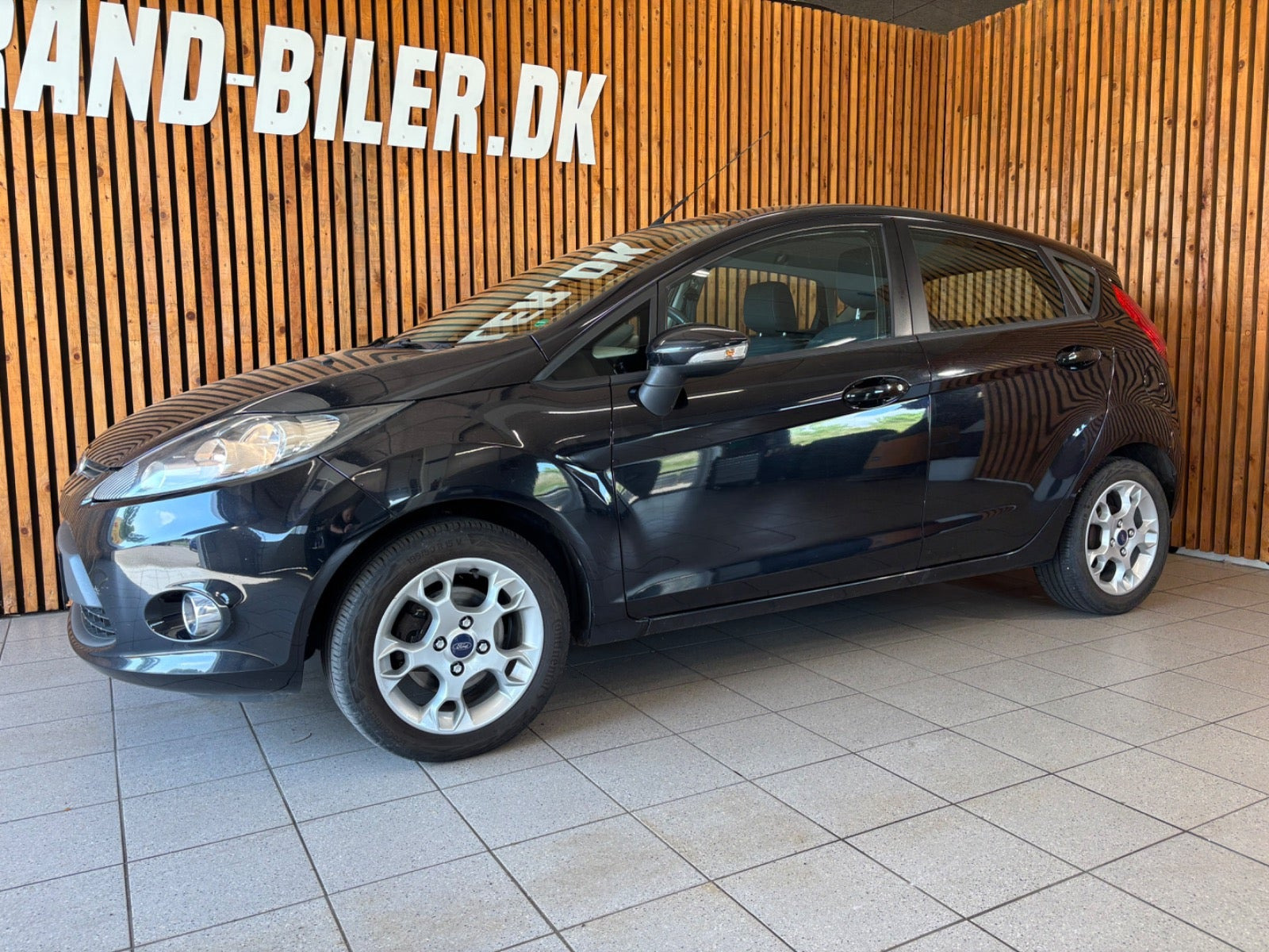 Sort Ford Fiesta fra 2012