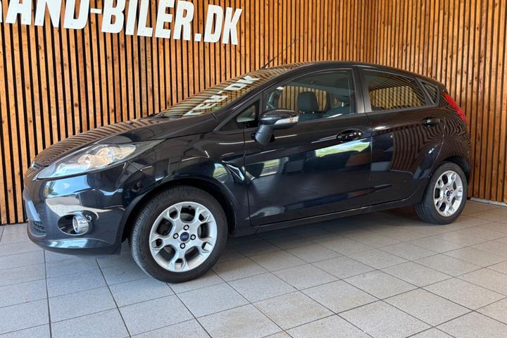 Sort Ford Fiesta fra 2012