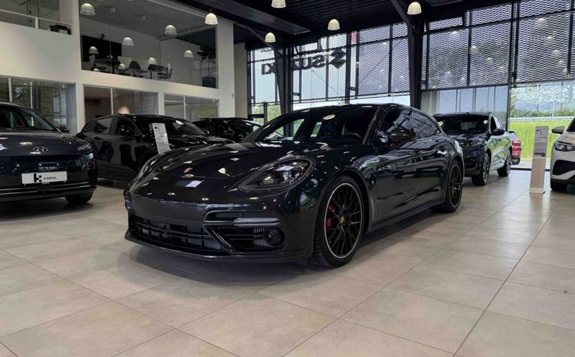 Porsche Panamera Turbo 4,0 Sport Turismo PDK